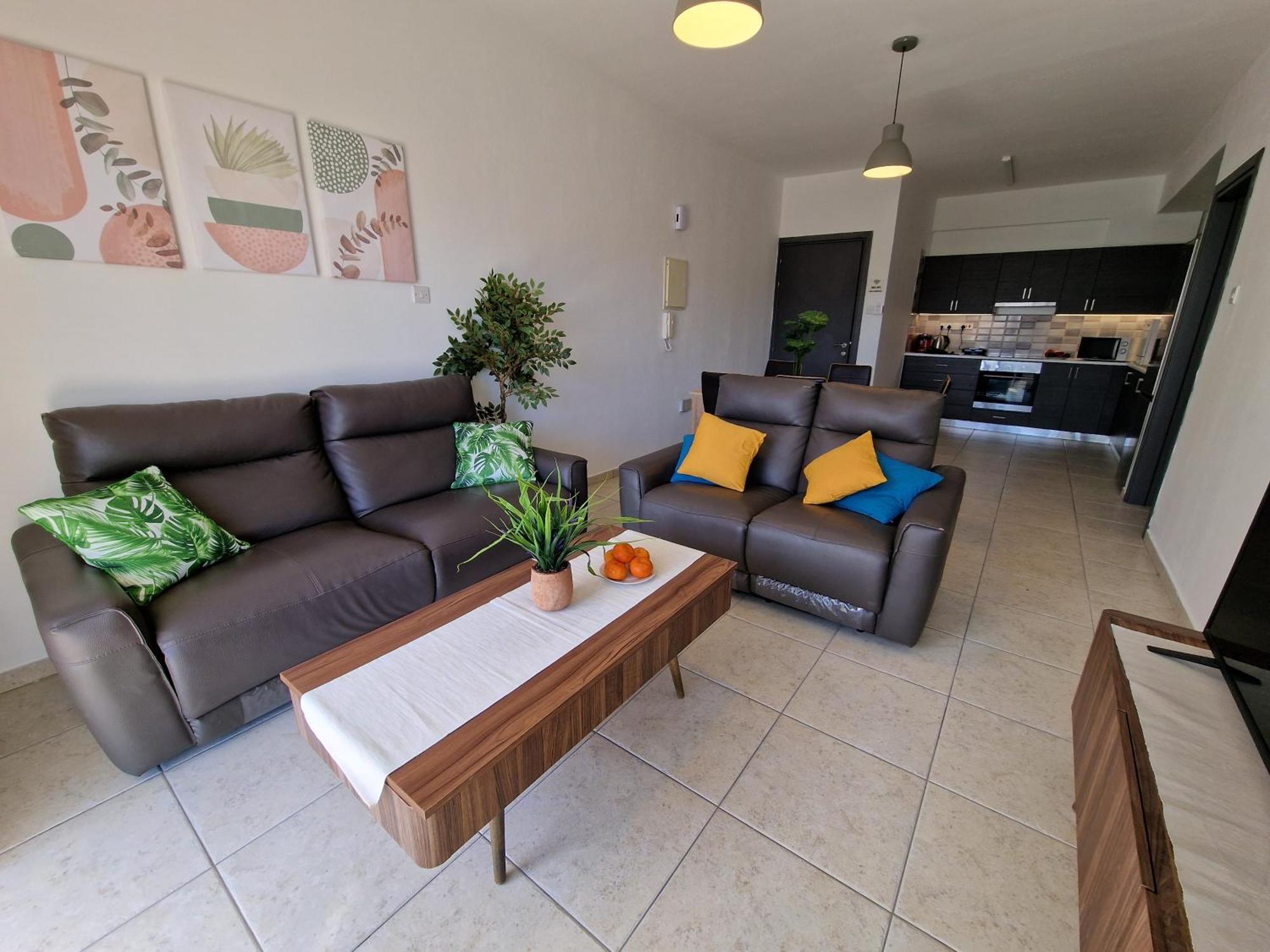 Tropical Paradise 200M From Finikoudes Beach Larnaca Ngoại thất bức ảnh