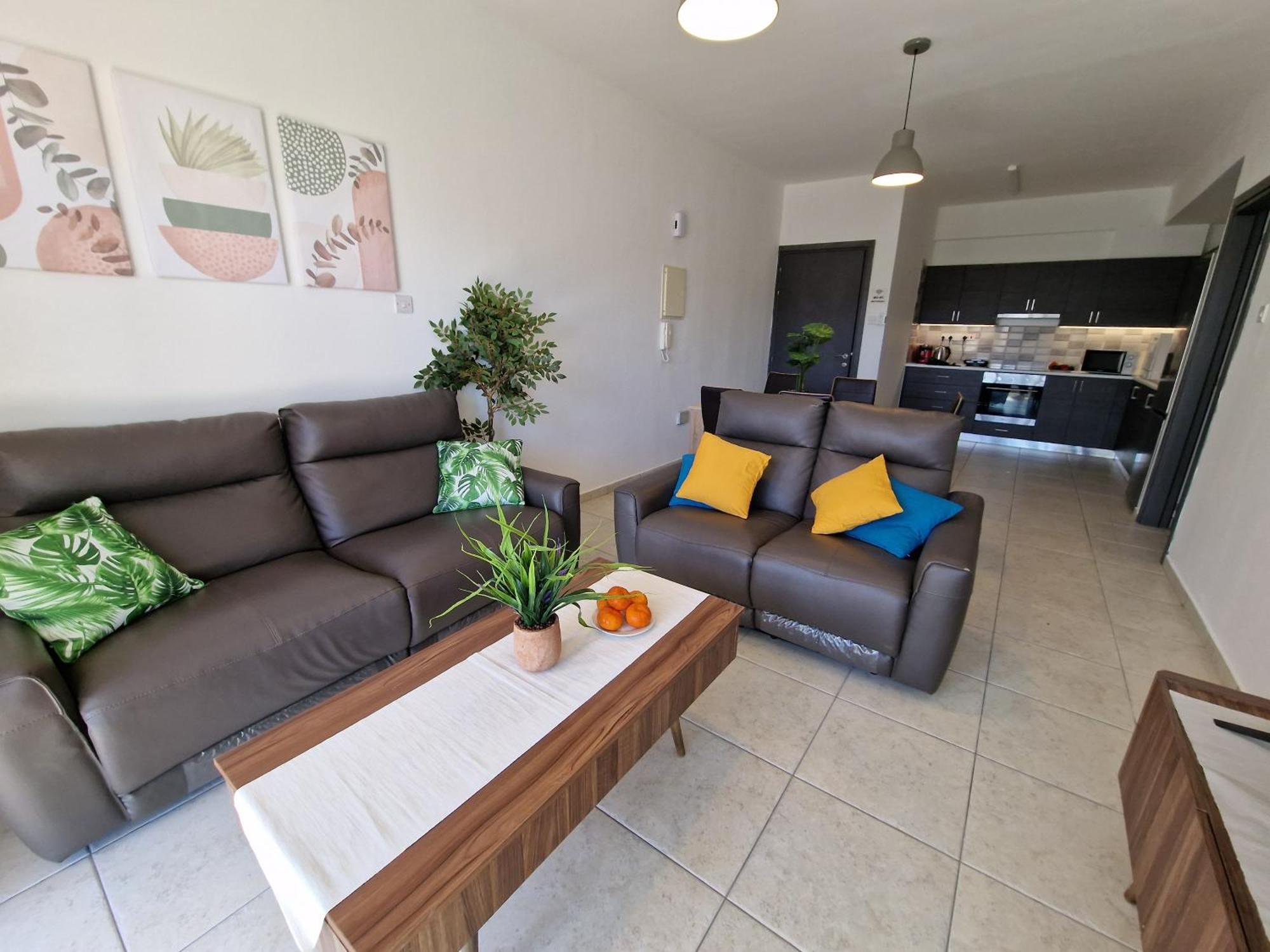 Tropical Paradise 200M From Finikoudes Beach Larnaca Ngoại thất bức ảnh