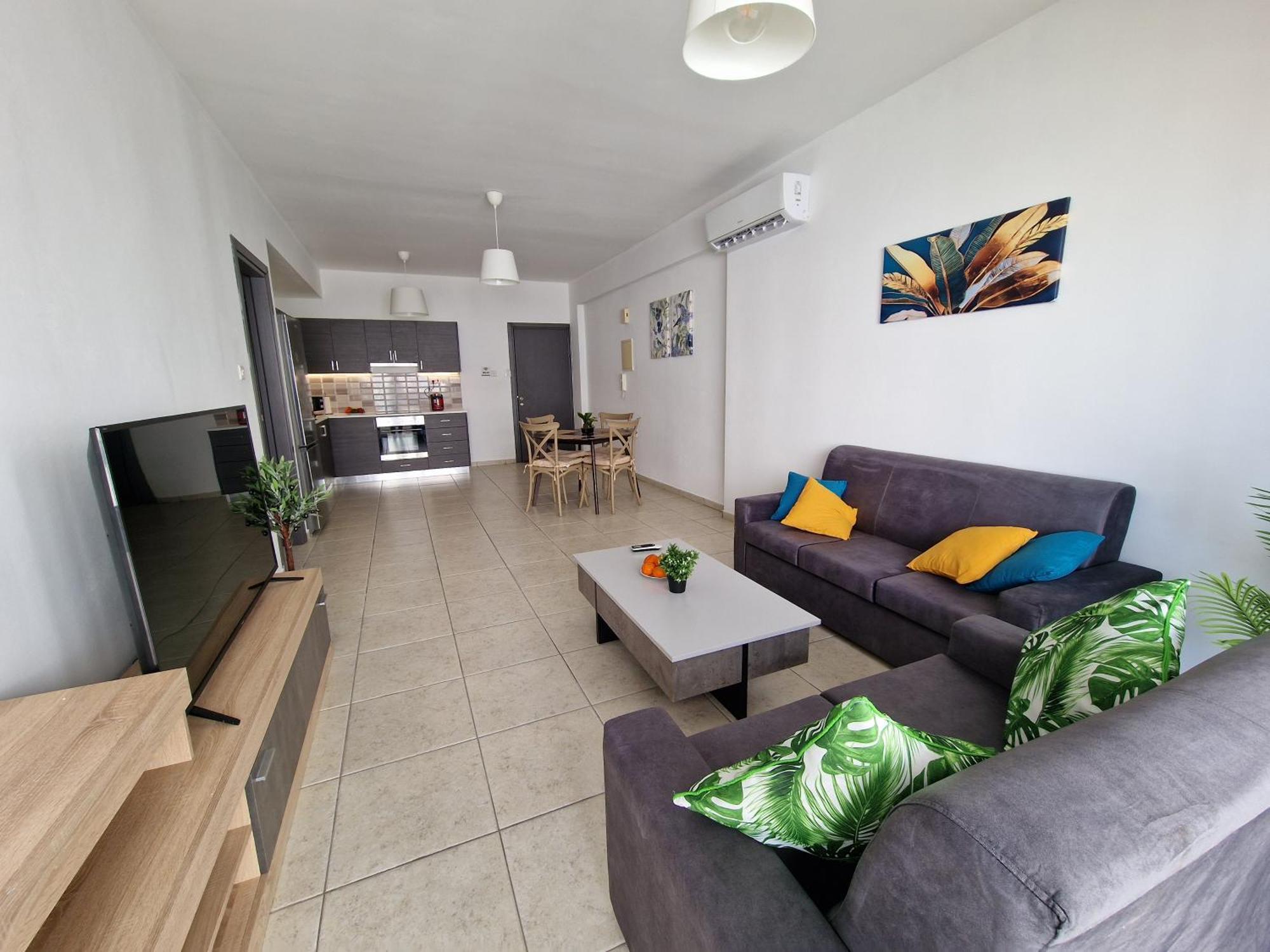 Tropical Paradise 200M From Finikoudes Beach Larnaca Ngoại thất bức ảnh